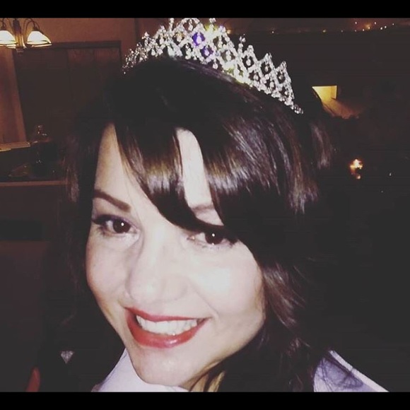 Meet the Posher Other - Meet your Posher, Deanna